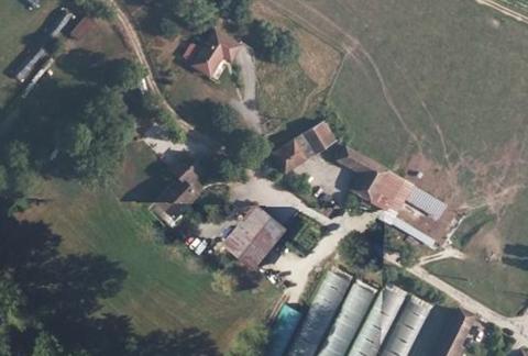 Vue aérienne du Aire Naturelle de la Tour des Saveurs à Brangues