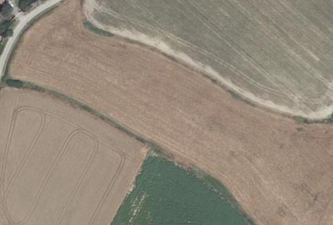 Vue aérienne du Aire Naturelle des Brugues à Fanjeaux