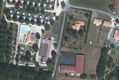 Vue aérienne du Camping 2b à Semussac