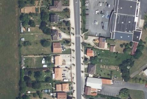Vue aérienne du Camping Capfun la Rivière à Valence-en-Poitou