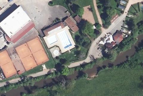 Vue aérienne du Camping de Charlieu à Charlieu