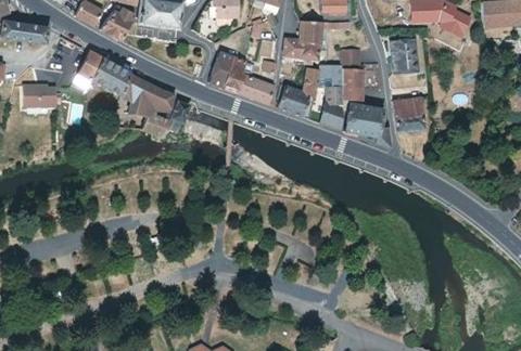 Vue aérienne du Camping de la Cère à Arpajon-sur-Cère