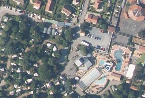 Vue aérienne du Camping de la Côte de Nacre Sandaya à Saint-Aubin-sur-Mer