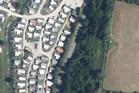 Vue aérienne du Camping de la Vallée à Gueures