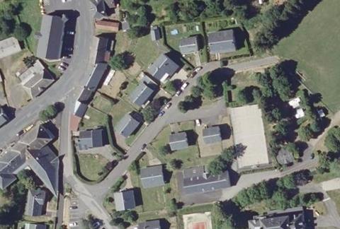 Vue aérienne du Camping de Tauves à Tauves