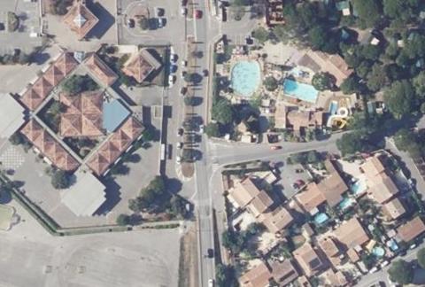 Vue aérienne du Camping des Aubrèdes à Puget-sur-Argens