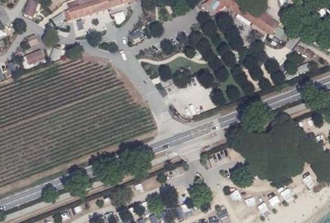 Vue aérienne du Camping des Mûres à Grimaud