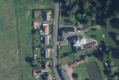 Vue aérienne du Camping des Quatre Derniers à Ribemont-sur-Ancre