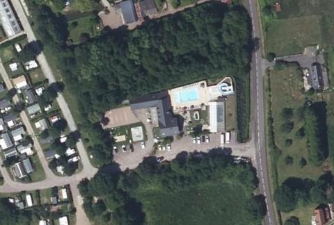 Vue aérienne du Camping Domaine Catinière à Fiquefleur-Équainville