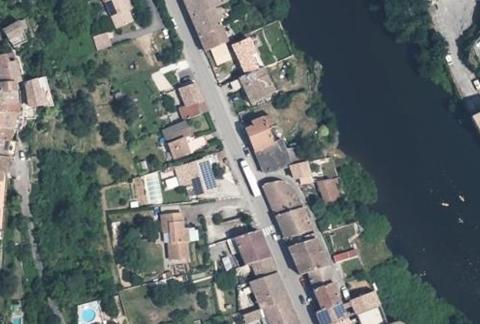 Vue aérienne du Camping Domaine des Plantas à Les Ollières-sur-Eyrieux