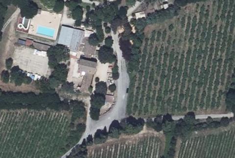 Vue aérienne du Camping du Chercheur d’Or à Cardet
