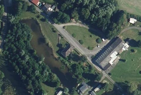 Vue aérienne du Camping Etangs du Levant à Bray-sur-Somme