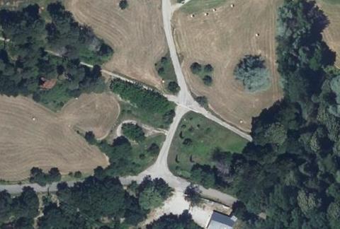 Vue aérienne du Camping Huttopia Dieulefit à Dieulefit