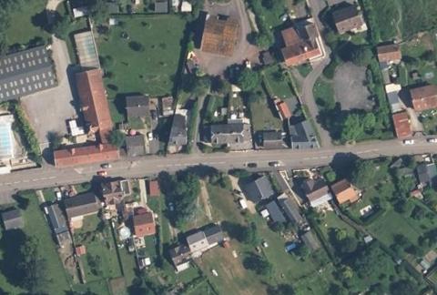 Vue aérienne du Camping International du Vivier aux Carpes à Seraucourt-le-Grand