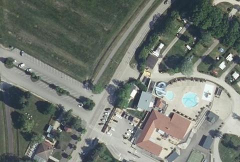 Vue aérienne du Camping Kawan Resort le Lac d’Orient à Mesnil-Saint-Père