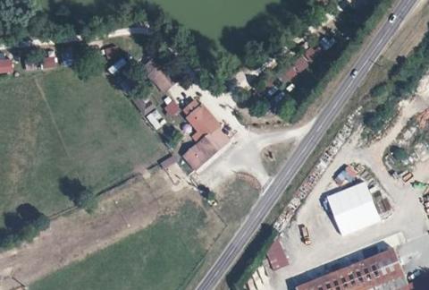 Vue aérienne du Camping Kity Caravann’Inn à Dun-sur-Meuse