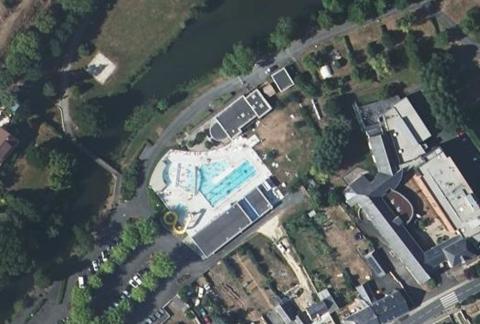 Vue aérienne du Camping la Sittelle à Loué