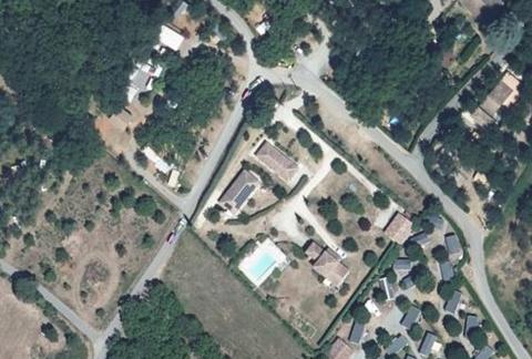 Vue aérienne du Camping la Vignasse à Casteljau