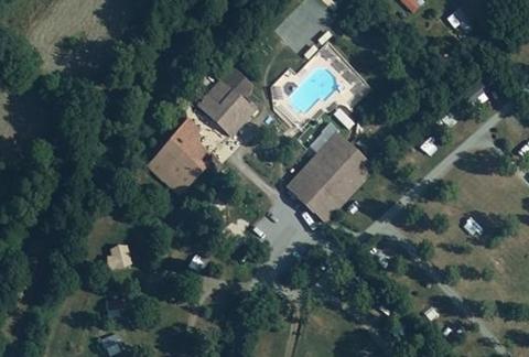 Vue aérienne du Camping le Colombier à Saint-Martin-Lars-en-Sainte-Hermine
