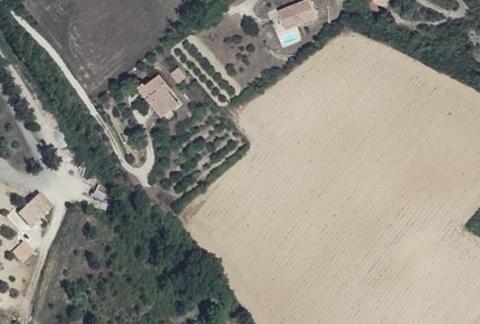 Vue aérienne du Camping le Domaine du Petit Arlane à Valensole