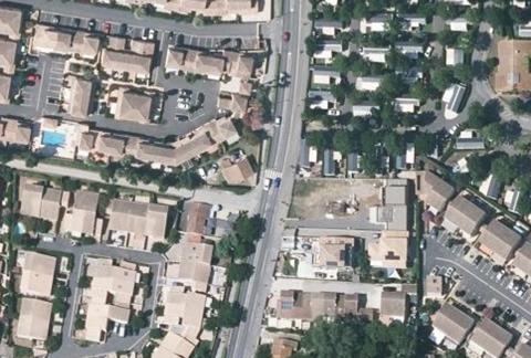 Vue aérienne du Camping le Navarre à Vias