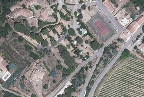 Vue aérienne du Camping le Nice à Roquebrun