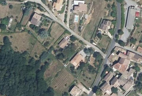 Vue aérienne du Camping le Plan d’Eau à Saint-Privat