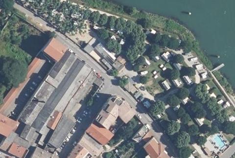 Vue aérienne du Camping le Rhône à Tournon-sur-Rhône