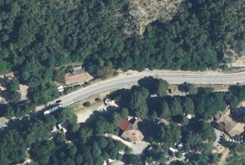 Vue aérienne du Camping le Ventadour à Meyras
