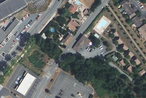Vue aérienne du Camping les Chalets de Gaillac à Gaillac