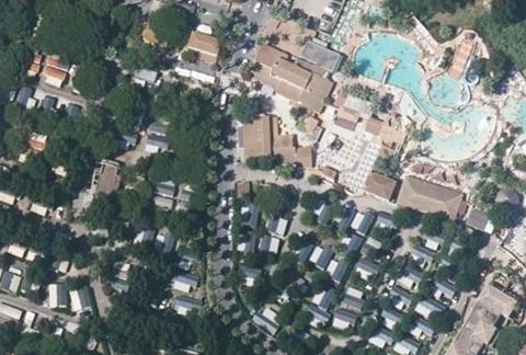 Vue aérienne du Camping les Dunes Dorées à Agde