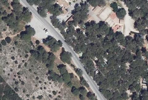 Vue aérienne du Camping les Grands Pins à Castellet