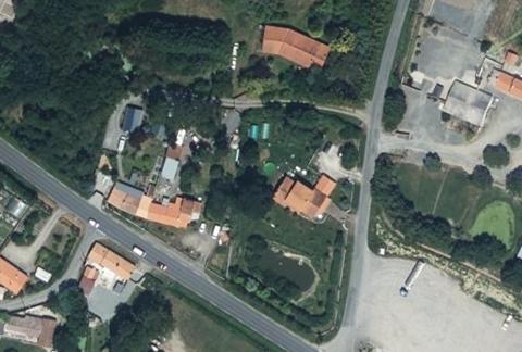 Vue aérienne du Camping les P’Tites Maisons Dans la Prairie à Sallertaine