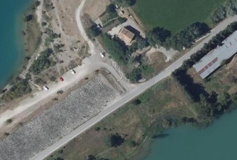 Vue aérienne du Camping les Rives du Lubéron à Cheval-Blanc