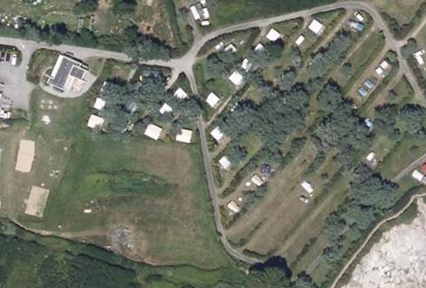 Vue aérienne du Camping les Sables Rouges à Groix