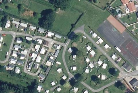 Vue aérienne du Camping Municipal au Chant des Oiseaux à Friaucourt