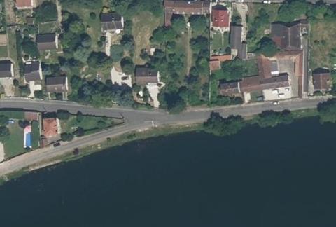 Vue aérienne du Camping Municipal d’Épizy à Joigny