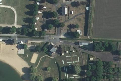 Vue aérienne du Camping Municipal de Bourgueil à Bourgueil