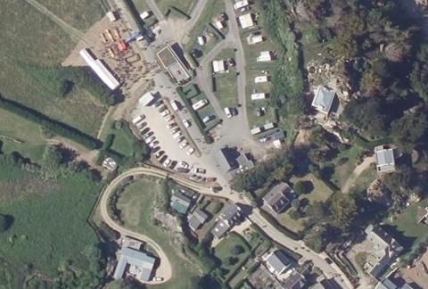 Vue aérienne du Camping Municipal de la Mer à Plougasnou