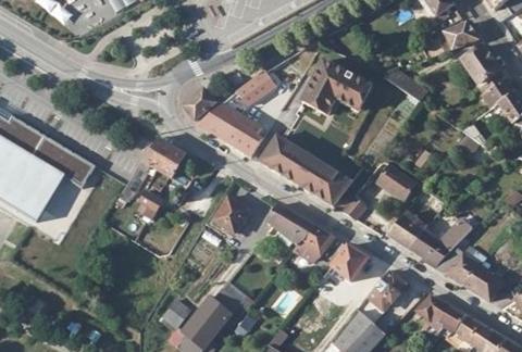 Vue aérienne du Camping Municipal de la Rivoirette à Morestel