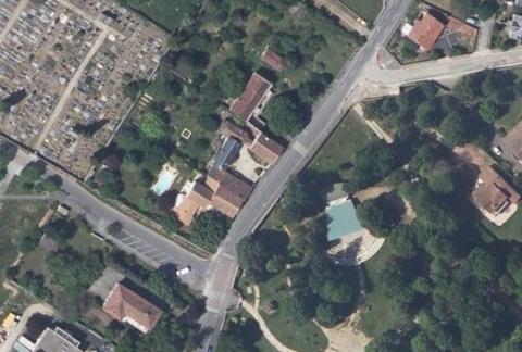 Vue aérienne du Camping Municipal des Écluzelles à Chasseneuil-du-Poitou