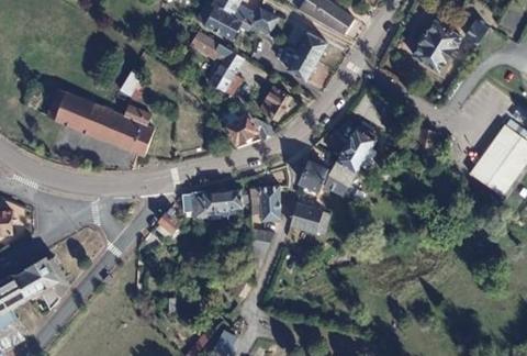 Vue aérienne du Camping Municipal du Guet à Saint-Honoré-les-Bains