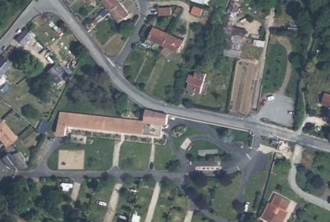 Vue aérienne du Camping Municipal la Fontaine à Chauvigny