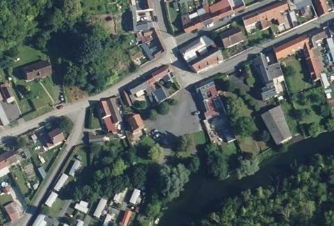 Vue aérienne du Camping Municipal le Port à Bray-sur-Somme