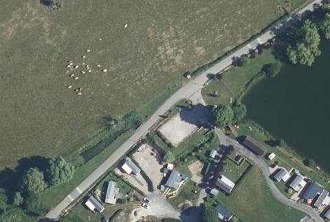 Vue aérienne du Camping Municipal les Grands Pres à Bouvaincourt-sur-Bresle