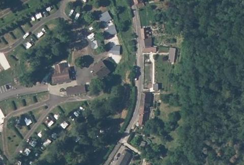 Vue aérienne du Camping Municipal sous Roche à Avallon