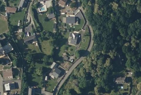 Vue aérienne du Camping Premium du Lavedan à Lau-Balagnas
