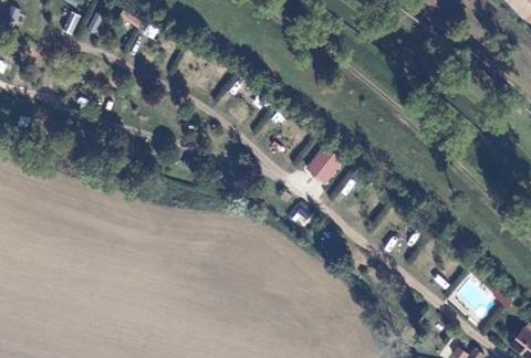 Vue aérienne du Camping Vert Auxois à Pouilly-en-Auxois