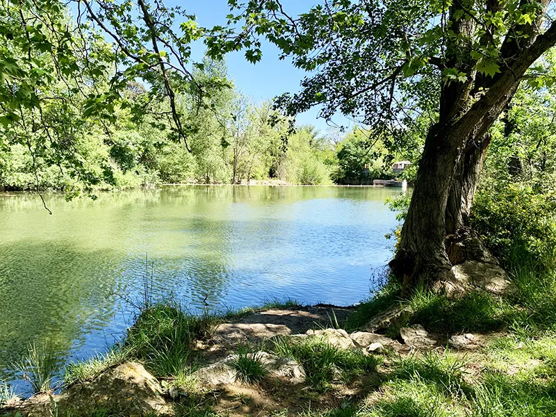 Photo du Camping le Val de Cesse, fournie par Glampings