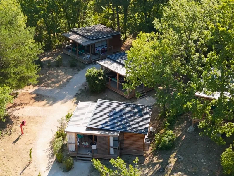 Photo du Camping le Luberon, fournie par Glampings
